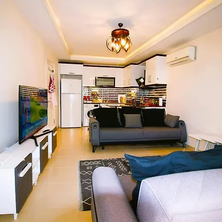 Διαμέρισμα Sun Star 1+1 в стуки 40€ при заселении в квартиру вы оплачиваете депозит в размере 300€ с него высчитывается свет и вода 5€ в сутки и финальная уборка 40€, остаток денег возвращается при выезде Αλάνια